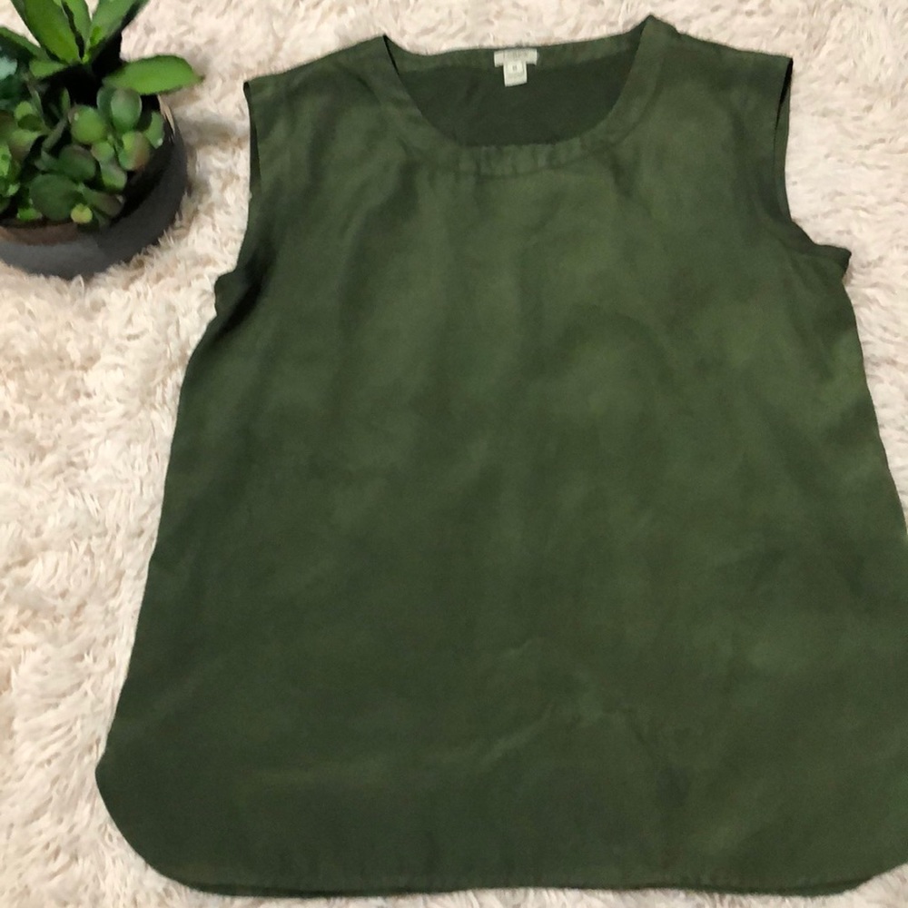 Jcrew medium top ❤️ 3 for $20❤️